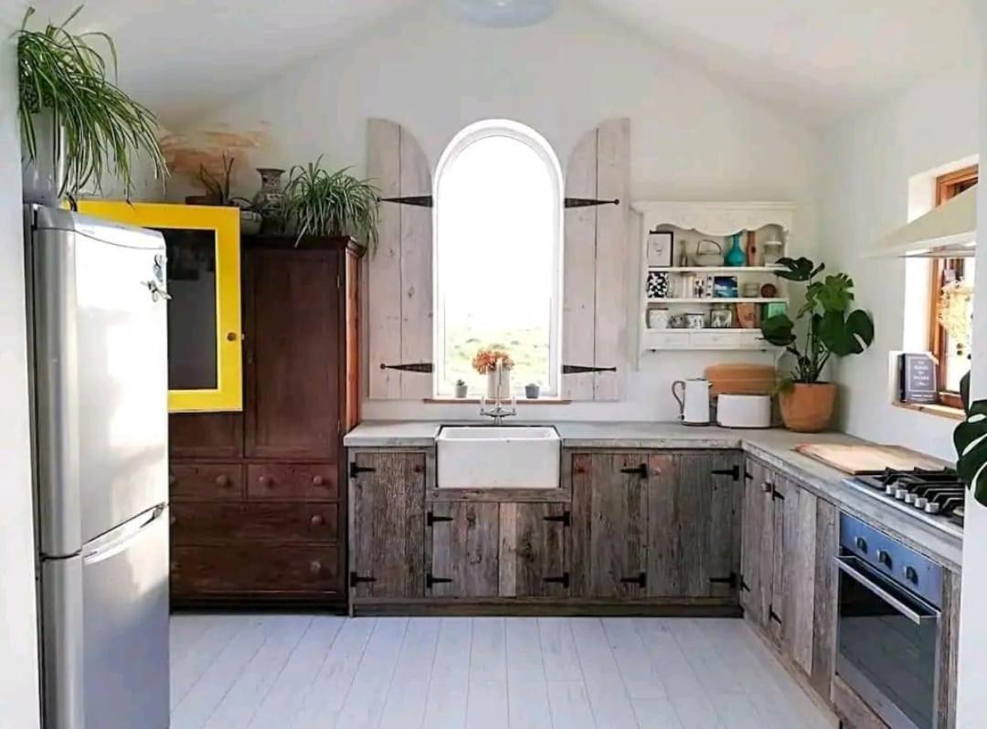 コークThe Carton Store Loft Aptアパートメント エクステリア 写真