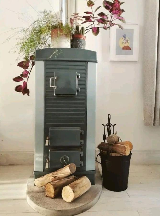 コークThe Carton Store Loft Aptアパートメント エクステリア 写真