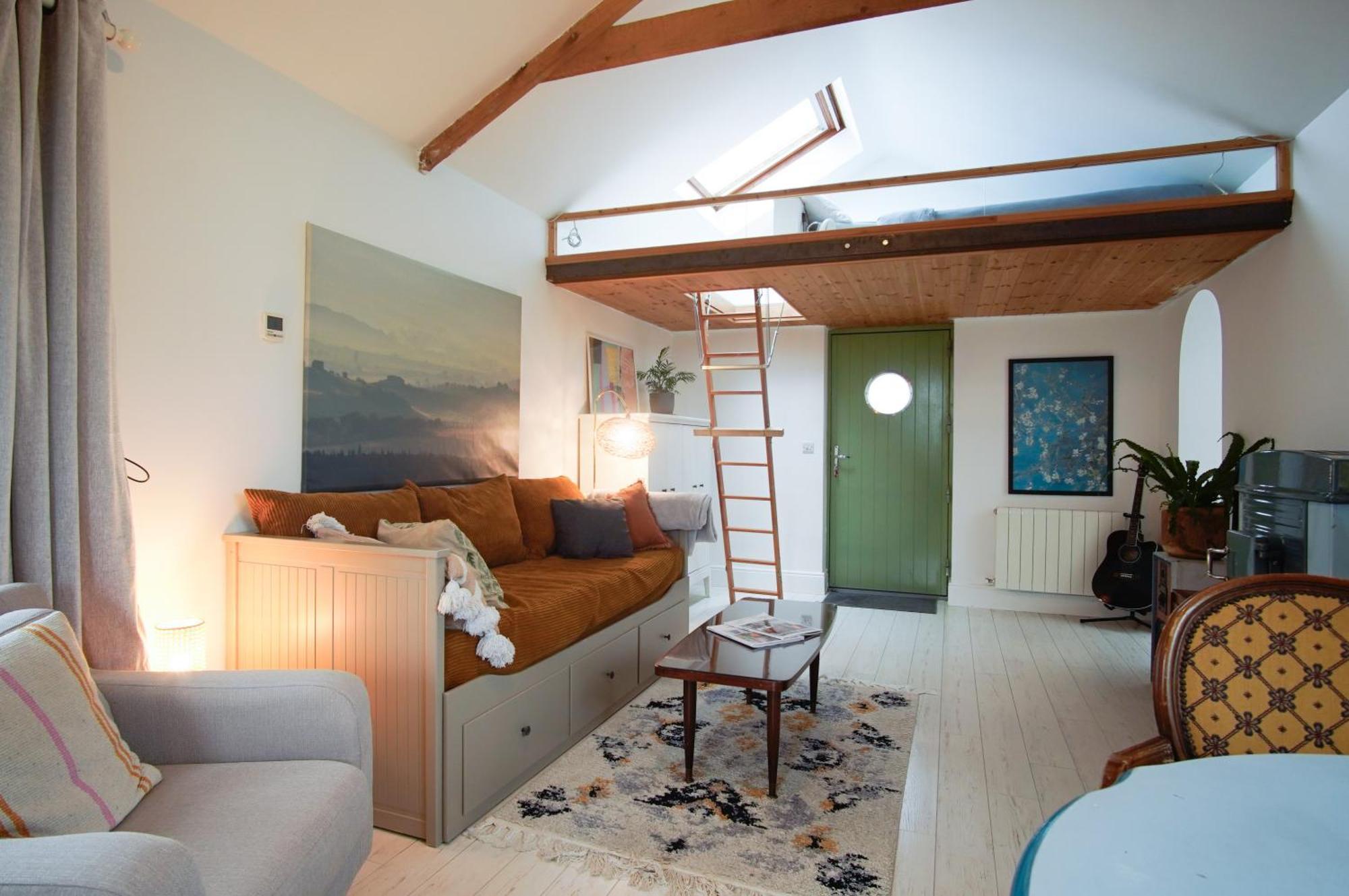 コークThe Carton Store Loft Aptアパートメント エクステリア 写真